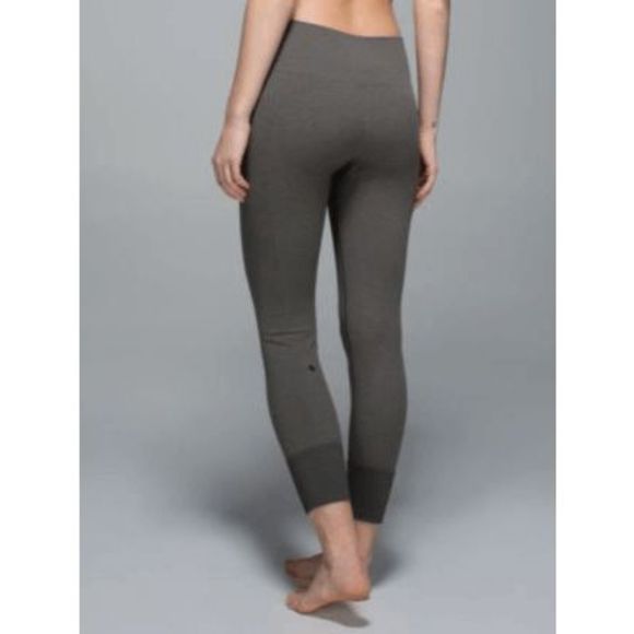 Lululemon Ebb To Street Pant Size 4 EUC - Picture 5 of 13